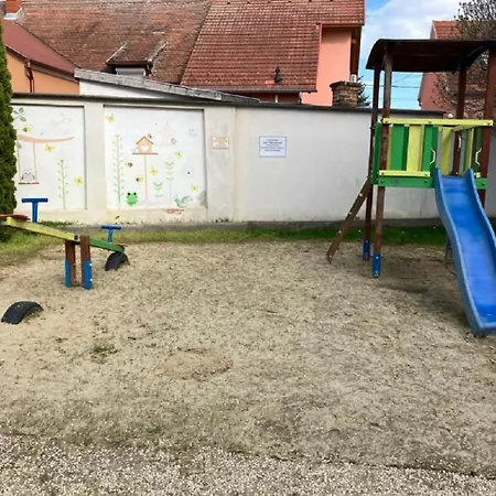 Apartment Platina Sarvar